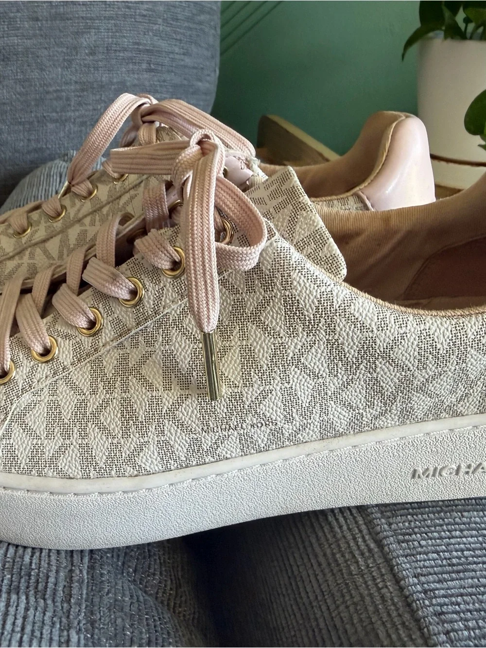 Michael Kors Beige/Blush Logo Lace-Up Sneakers